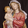 Detalle de una escultura de madera - Madonna con Niño Jesus - escultor Perathoner Helmut en Ortisei en Val Gardena - www.perathoner.com