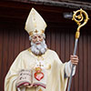 Saint Agostino carved in wood - detail - sculptor Helmut Perathoner in Val Gardena